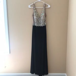 Black prom dress